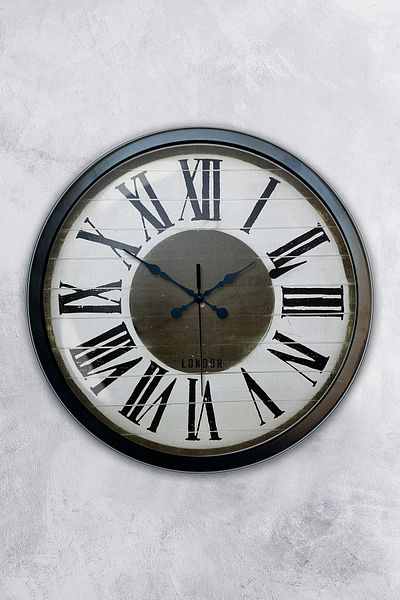 Kasva Concept Gift 40 cm Black Metal Royal Wall Clock