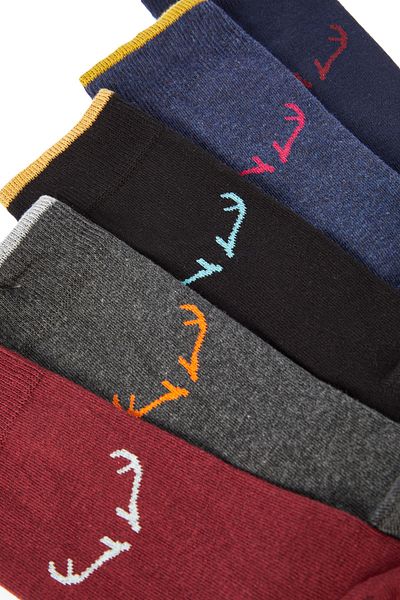 Trendyol Collection Опаковка от 5 многоцветни дълги чорапа с шарки на елени - TMNAW20CO0020