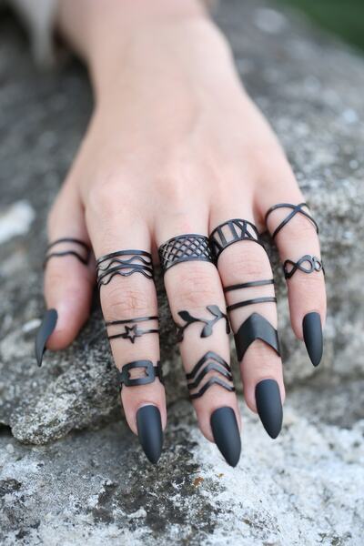 Ervalina Set of 12 Rings 1307 Black