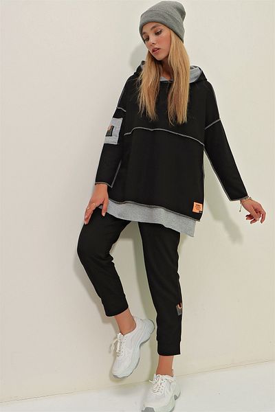 Trend Alaçatı Stili Schwarzes mehrlagiges Damen-Sweatshirt mit Kapuze und Jogginghose im Doppelset ALC-X7144