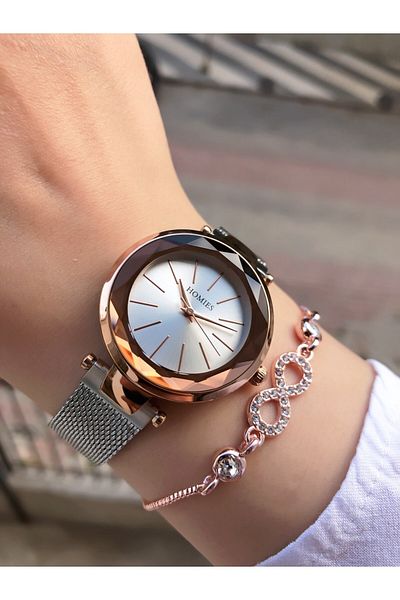 Homies 2 Year Warranty Women's Wristwatch and Bracelet Gift Set