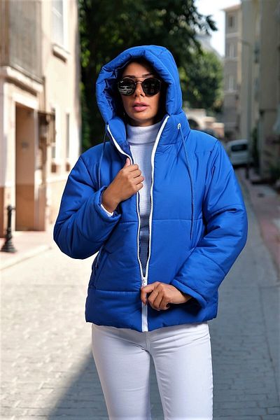 Keyifli Moda Жіноче синє водонепроникне надувне пальто Saks з капюшоном