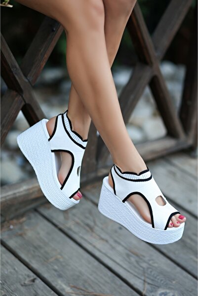 Madam Tarz Moli Triko Dolgu Sandalet