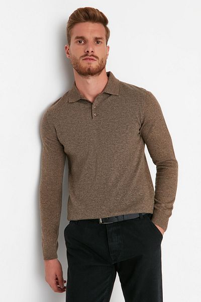 Trendyol Collection Slim Fit Nerz-Strickpullover mit Polokragen – geknöpft, Wolle TMNAW23KZ00238