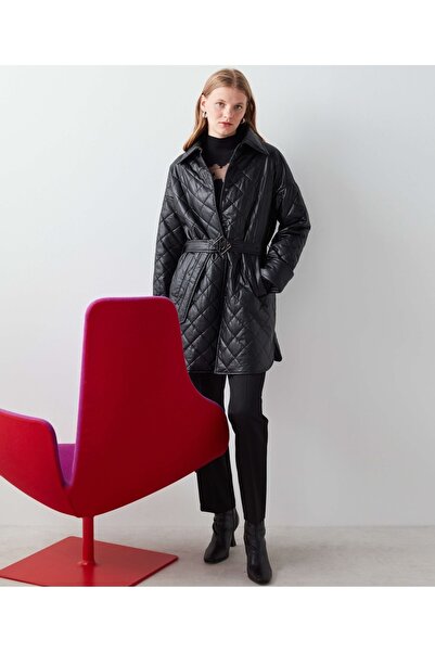 İpekyol Monogram Kemerli Kapitone Mont