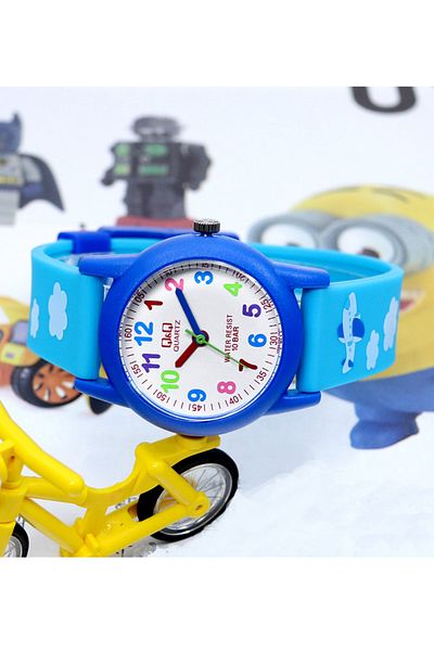 Q&Q 10 Atm Waterproof Blue Boy's Wristwatch