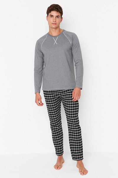 Trendyol Collection Anthrazitfarbenes Pyjama-Set mit normaler Passform - THMAW22PT0426