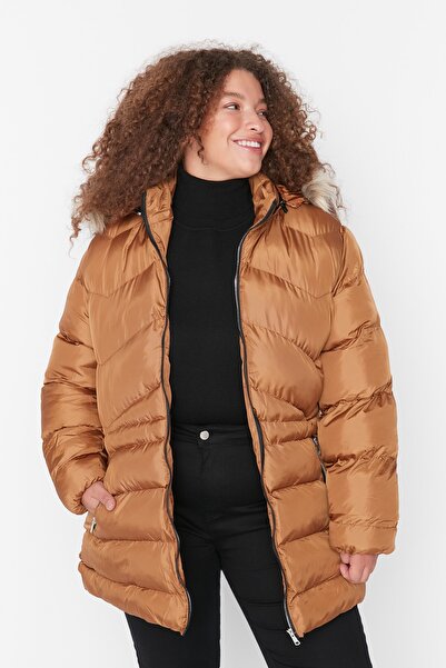 Trendyol Curve Plus Size Winterjacket - Brown - Puffer