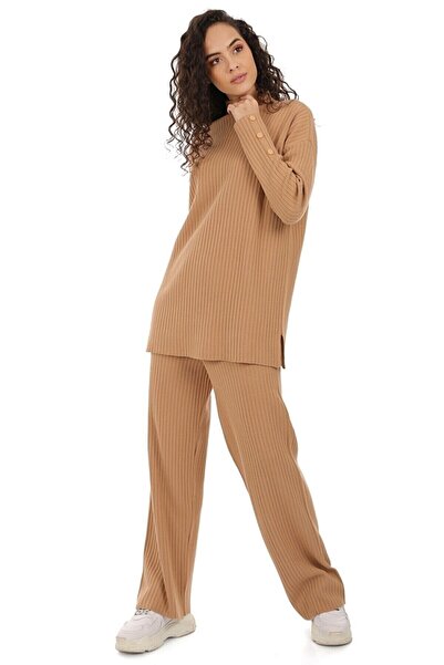 modabirsen طقم تريكو مضلع - أكمام وأزرار مفصلة