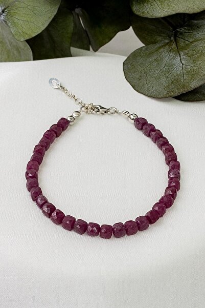 Dünya Doğal Taş Yakut Taşı Bileklik ( 925 Ayar Gümüş Aparatlı )