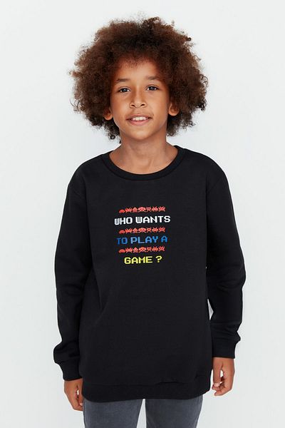 TRENDYOLKIDS Black Printed Crew Neck Boy's Knitted Sweatshirt TKDAW23SW00057