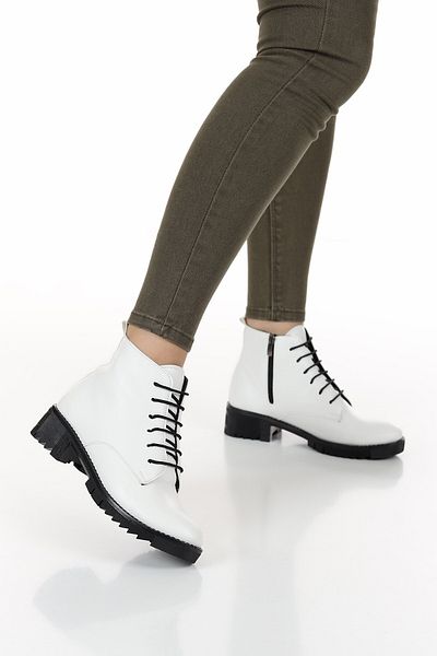 apelles Daily Lace Up Boots