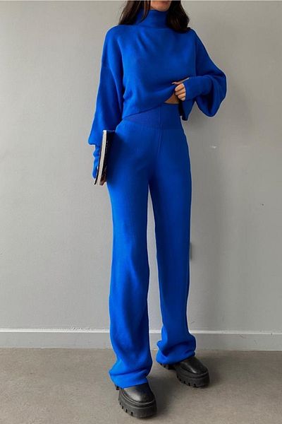 bayansepeti Bluză crop tricotajă albastră Saks brodate și pantaloni tricotaj cu talie înaltă Set dublu 015