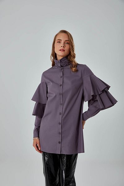 Mizalle Graues Hemd mit Rüschendetail