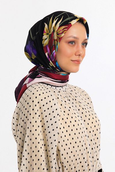 19V69 ITALIA Floral Pattern Gold Series Twill Scarf with Hanger and Gift Set 90x90 Cm