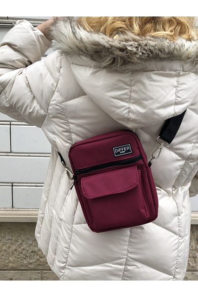 Differ Studio Unisex Claret Red Shoulder and Crossbody Bag