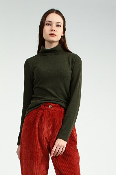 Collezione Khaki Women's Khaki Sports Slim T-shirt Long Sleeve