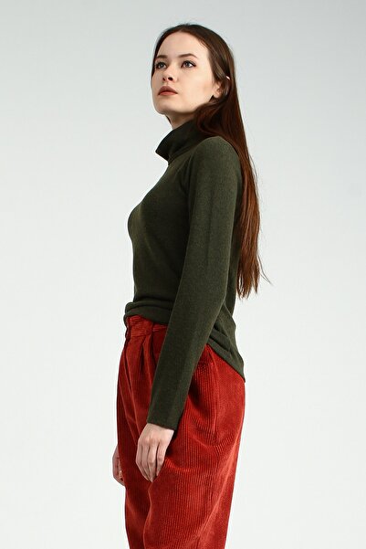 Collezione Khaki Women's Khaki Sports Slim T-shirt Long Sleeve