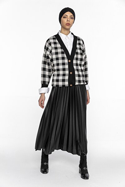 JACUARD تنورة جلدية مطوي