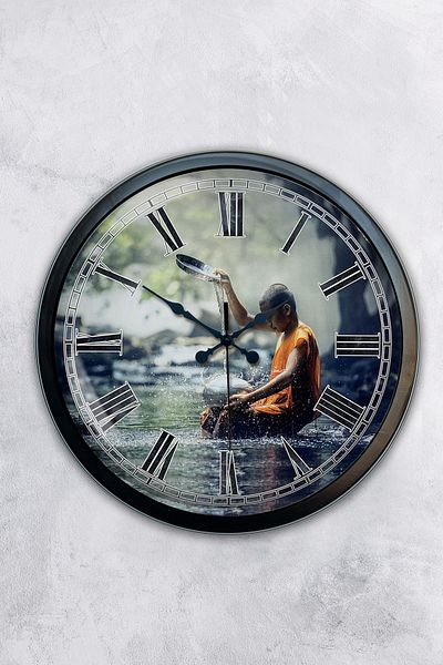 Kasva Concept 40 cm Black Metal Natural Life Wall Clock
