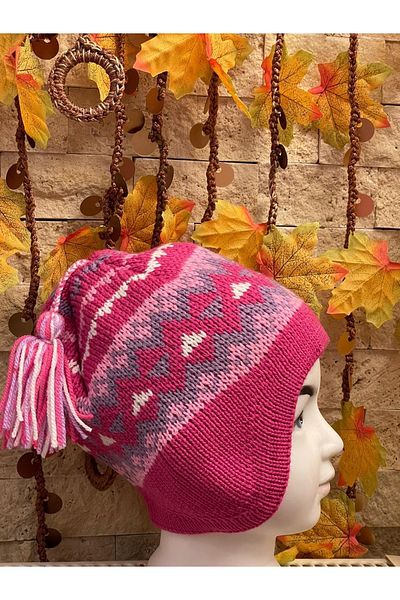 Gönülden Tasarım Girl's Tasseled Knitted Beret