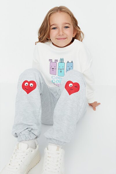 TRENDYOLKIDS Gray Patterned Girl's Knitted Sweatpants TKDAW23EA00086