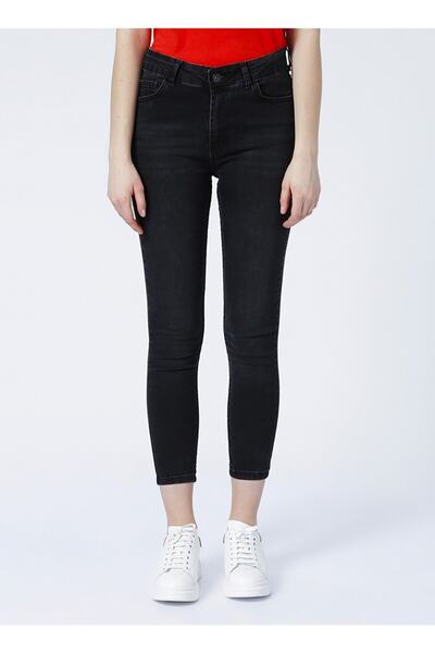Fashion Friends Women's Denim Pants