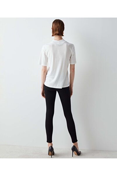 İpekyol Dik Yaka Basic Tişört