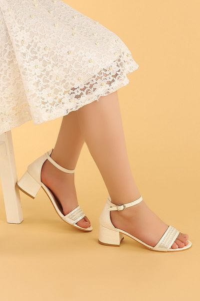 KARAMAZI Girl's Sandals Shoes 3 cm Heel Daily Wear Kiko 761