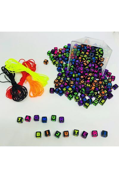 yağmur gökçe 200 komada crnih perli sa kockastim slovima u boji i padobransko...