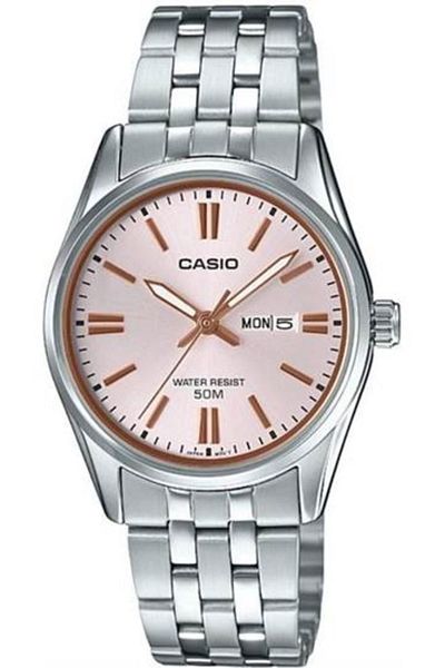 Casio Women's Wristwatch LTP-1335D-4AVDF