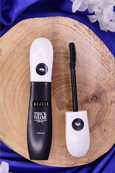 MUJGAN Thick Volume Black and White Packaged Mascara