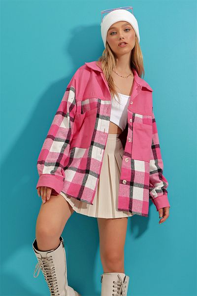 Trend Alaçatı Stili Women's Fuchsia Plaid Patterned Eyebrow Cotton Oversize Blocked Safari Jacket Shirt ALC-X9158