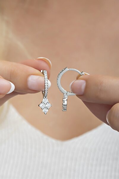 Nereze 925 Ayar Gümüş Rodyumlu Tamtur 4 Taşlı Tasarım Küpe