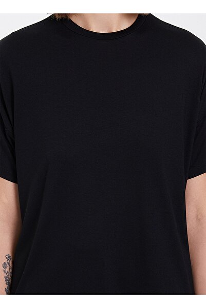 WESTMARK LONDON West Mark London Women's Ecovero Ecological Viscose Loose Cut Crew Neck Black T-shirt