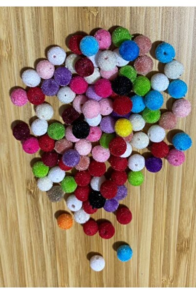 Öztürk Кадифени мъниста 25 г. 8 мм. Приблизително 85-90 броя в опаковка. Асорти.