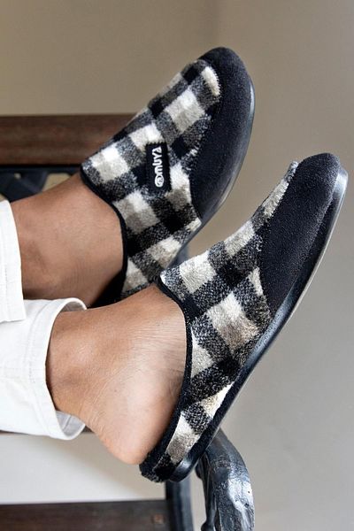 Muya Orthopedix Tauri Unisex Anatomical House Slippers 31801