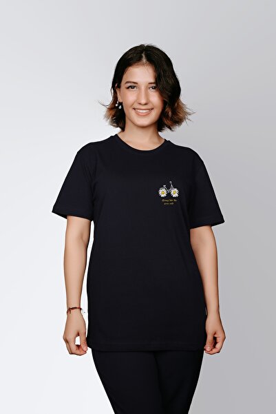 ErTaPassage Γυναικείο μπλουζάκι Black Daisy με τύπωμα - T1799042