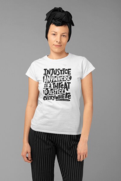 ErTaPassage Alb supradimensionat tricou - Imprimare socială despre inegalitat...