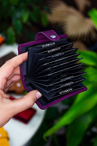 Garbalia Adanus Genuine Leather Plum Accordion Card Holder
