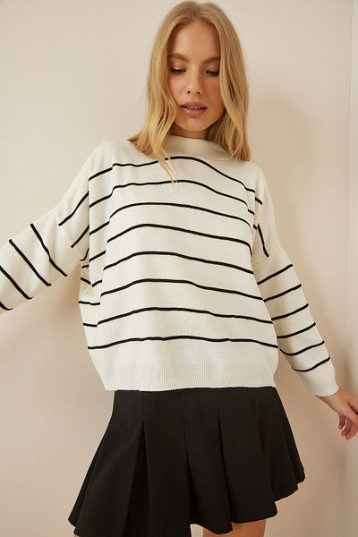 Happiness İstanbul Schwarzes Oversize-Sweatshirt aus Strick mit Knochenstreifen für Damen DM00098