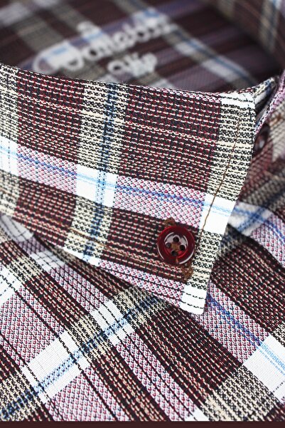 Varetta Men's Burgundy Checkered Long Sleeve Classic Cut Collar Buttoned Shirt