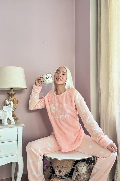 Pijamaevi Somon Hello Winter Desenli Kadın Peluş Pijama Takımı
