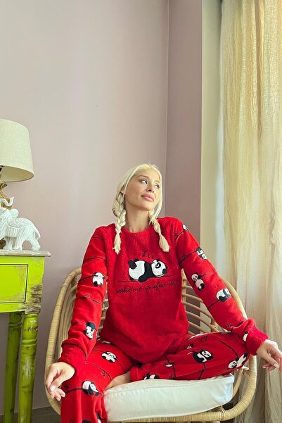 Pijamaevi Piros Zzz Wake mintás női plüss pizsama szett