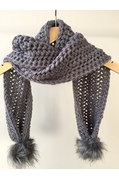 Mora Örgü وشاح Mora Knit محبوك يدويًا باللون الرمادي الداكن مع Pompom