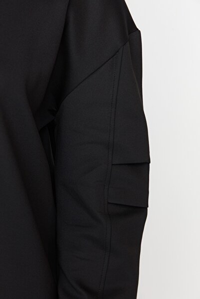 Trendyol Modest Fekete kapucnis Scuba kötött pulóver TCTAW23UK00037