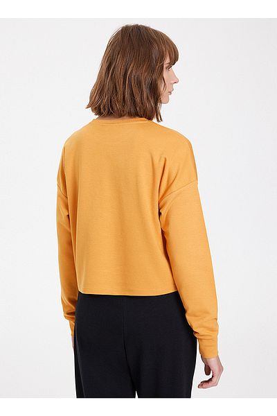 WESTMARK LONDON Women's Mustard Organic Cotton Crop Sweatshirt