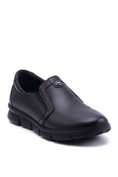en7 Pantofi negri din piele naturală de damă 609