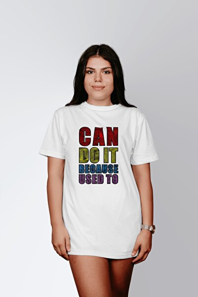 ErTaPassage تي شيرت نسائي مطبوع عليه طبعة نسائية باللون الأبيض كان يمكن أن تف...