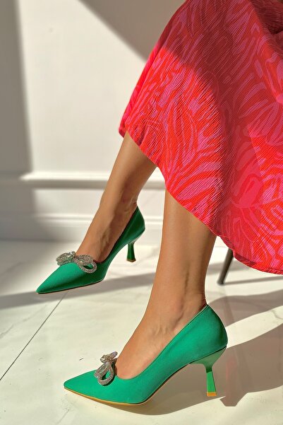 SHOEBELLAS ماندي الأخضر ماتي الساتان القوس الخنجر